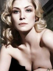 Rosamund Pike nude .